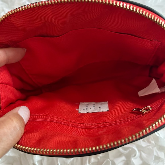 A NEW DAY •  Small Red Wristlet • - Picture 4 of 9